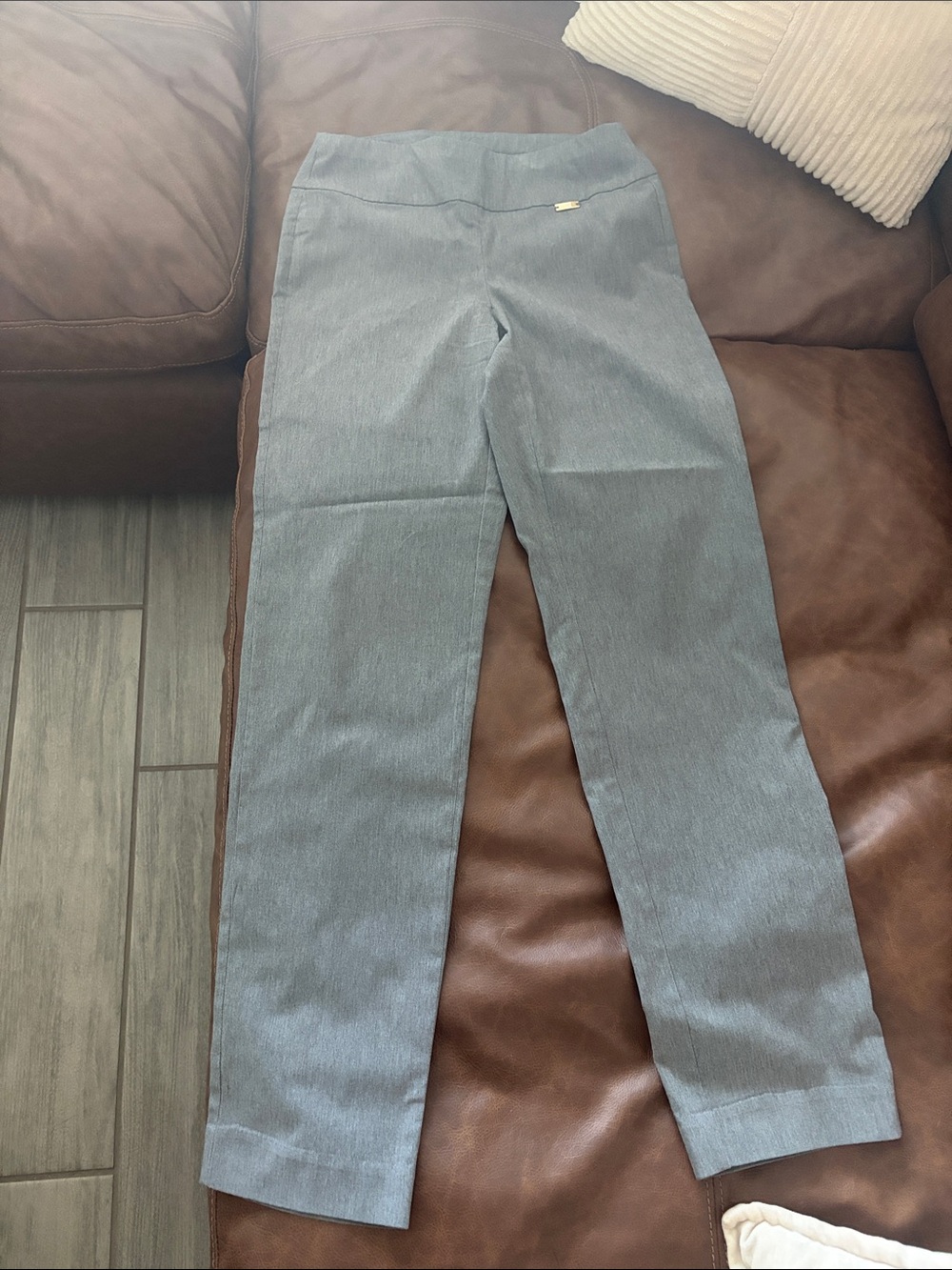 INC International Concepts Light Gray Straight Leg Jeans
